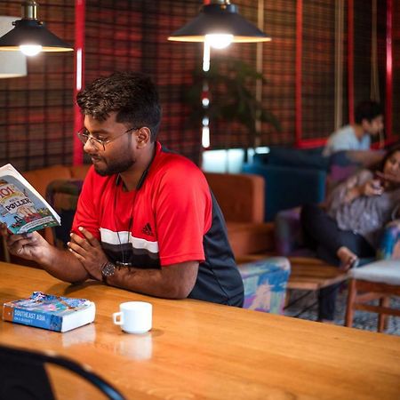 Madpackers Delhi West Vandrerhjem New Delhi Eksteriør bilde